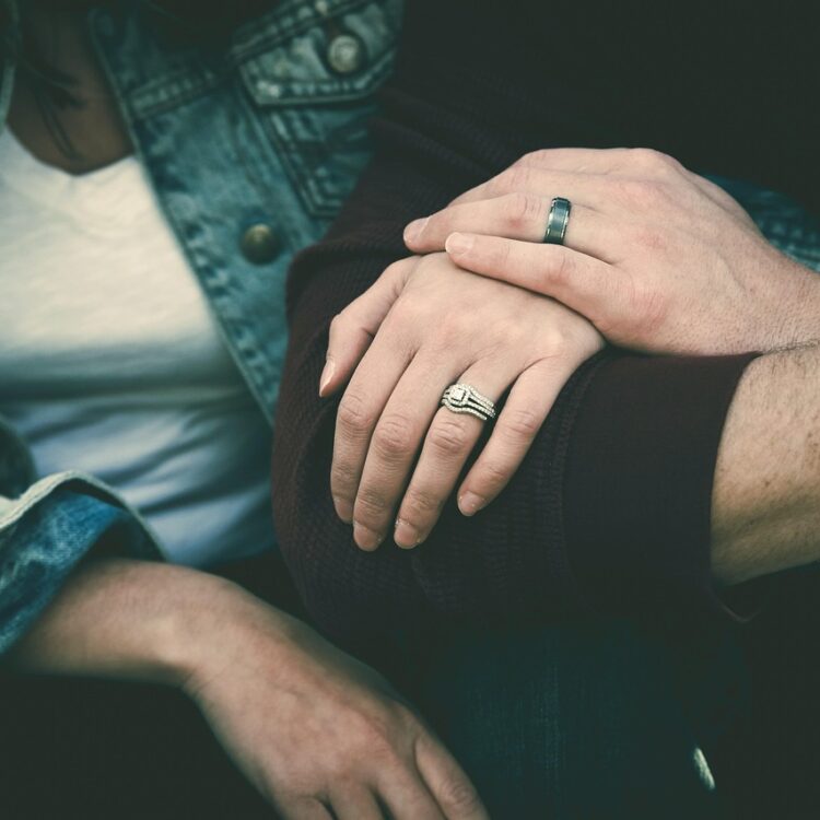 valentines-day-background-1845334_1280